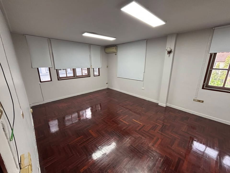 รูป RH122825 ให้เช่าบ้านทาวน์โฮม 3 ชั้น ซอยอ่อนนุช39 / ศรีนครินทร์ 24เดินไปสถานีรถไฟฟ้ากลันตัน10นาที (yellow line) - รูปที่ 10/23