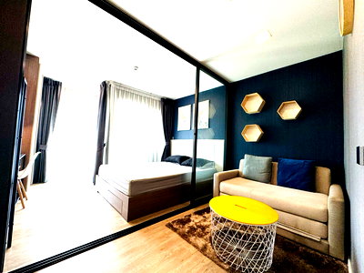 ขายคอนโด :  ขาย Kave town Space  ข้างม.กรุงเทพ ตึก D ชั้น 2 ขนาด 24 sqm วิวนอก 🏖️🧜🏻‍♂️