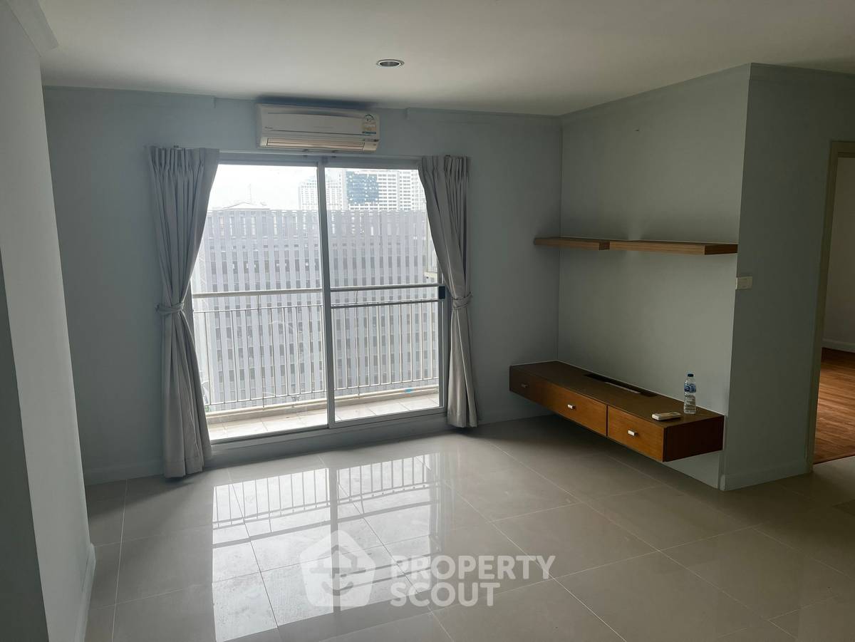 รูป คอนโด 1-ห้องนอน ที่ คอนโด ลุมพินี เพลส พระราม 9 – รัชดา ใกล้ MRT พระราม 9 (ID 2501347) - รูปที่ 1/12