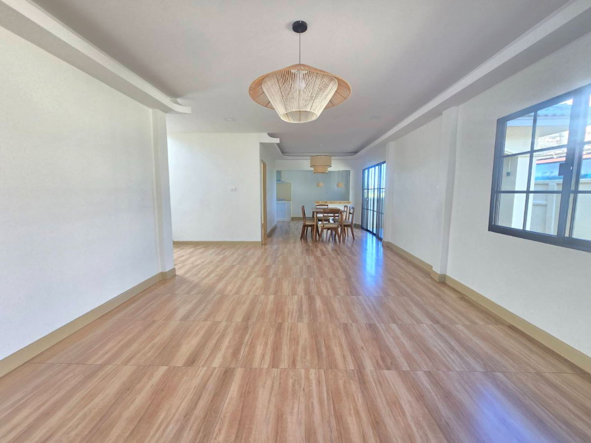 รูป ้บ้านเดี่ยวนิมิตใหม่40 โฮม5 หมู่บ้านเคซี.การ์เด้นโฮม บ้านรีโนเวทใหม่ทั้งหลัง แถมฟรีเฟอร์นิเจอร์ พื้นที่กว้างมากทำเลดี - รูปที่ 13/44