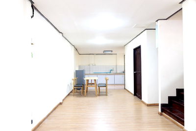 Home office for rent Pracha Uthit Huai Khwang : For rent, 2-story townhome in Huai Khwang, Pracha Rat B