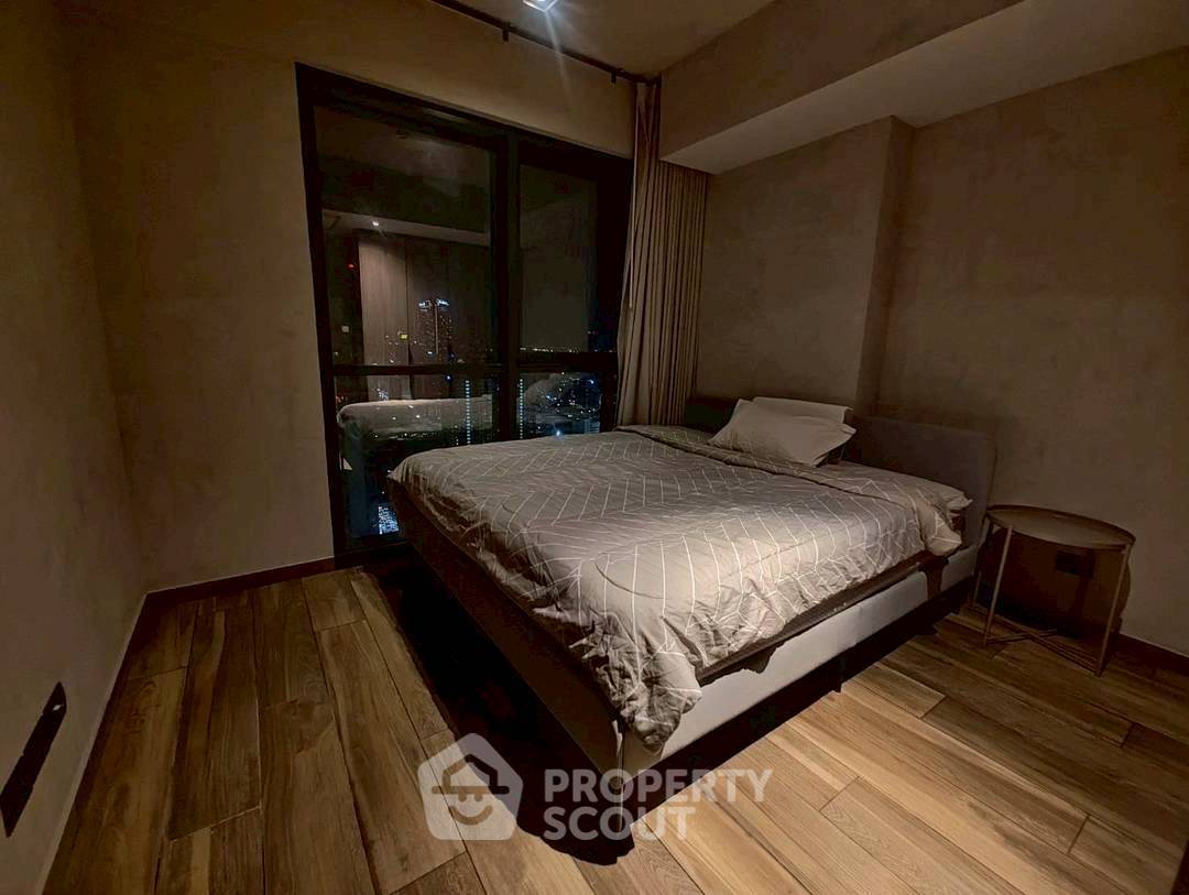 รูป คอนโด 3-ห้องนอน ที่ เดอะ ลอฟท์ อโศก ใกล้ MRT เพชรบุรี (ID 2483330) - รูปที่ 8/14