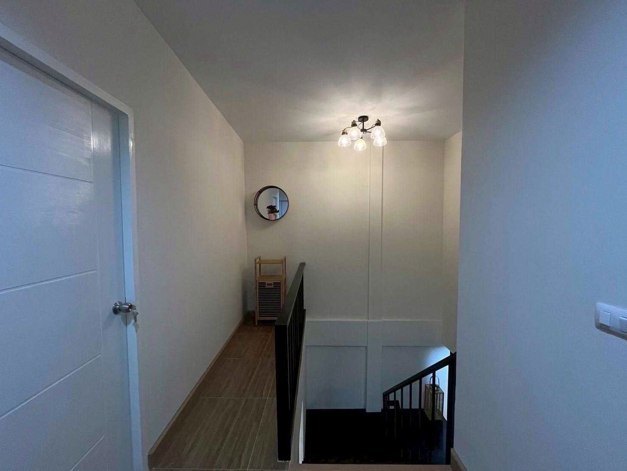 รูป LTHC13849 – Townhouse for Sale | Sathu Pradit 29 | 200 sqm | 3 Beds 2 Baths | Near BTS Surasak | 8.89MB | ทาวน์เฮาส์ขาย สาธุประดิษฐ์ 29 - รูปที่ 18/20