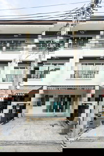 รูปภาพ 🏡✨ Baan Klang Muang Ladprao 71 | 🚇 Near MRT Lat Phrao | 💰 Rent: 38,000 THB/month | Property Code: RS4363