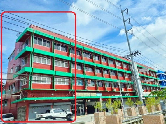 รูป ตลาดสดห้วยขวาง 1.4 กม. BTS สะพานควาย 900ม. อินทามระ10-14 ให้เช่าอาคาร 4.5ชั้น 2คูหาหลังมุม ติดกัน 28ตร.วา. 448ตร.ม. ม.ศรีปทุม พญาไท 4นอน - รูปที่ 2/8