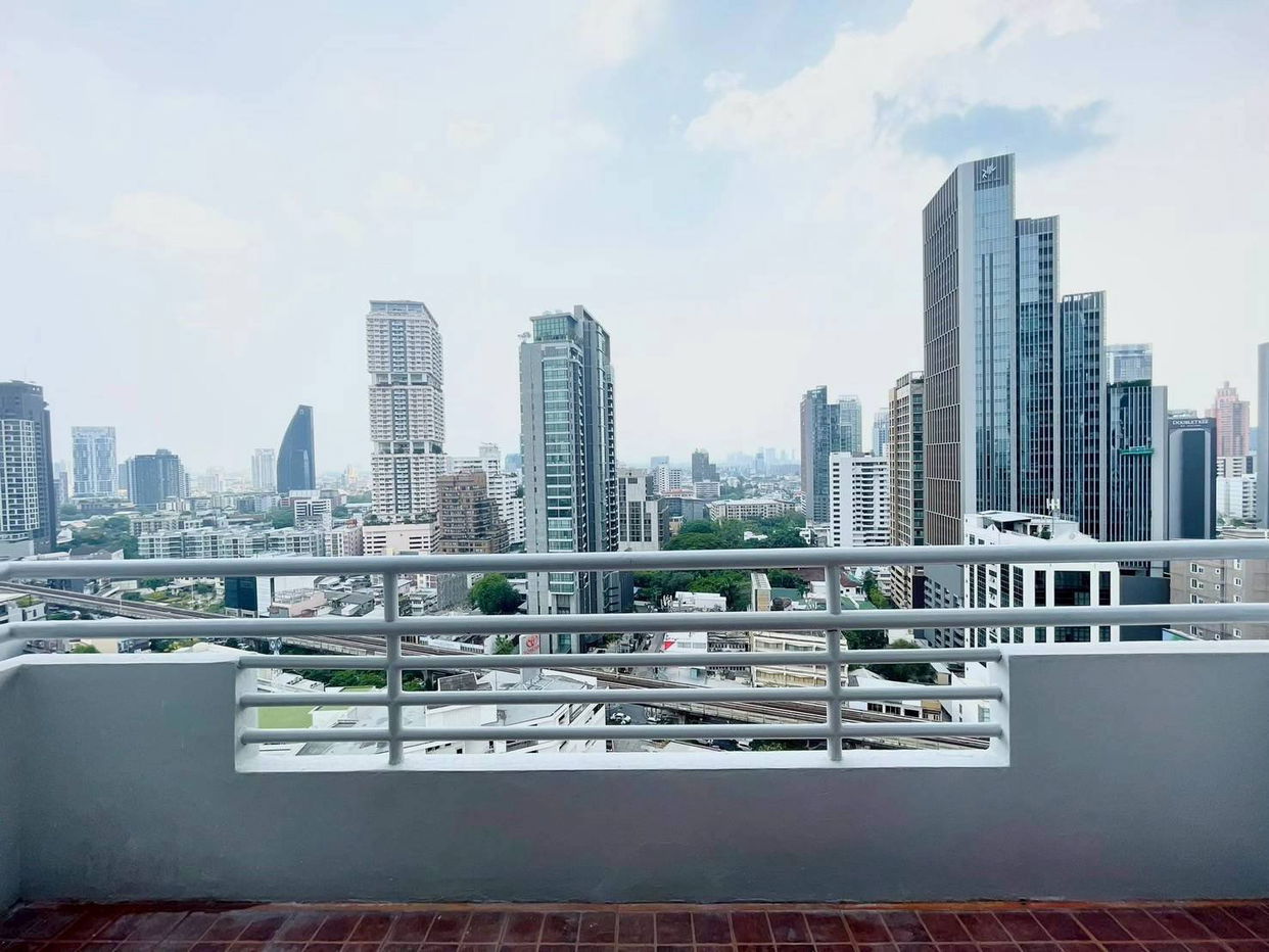 รูป LTH13758 – Condo for Sale | Acadamie Grand Tower | 194 sqm | 3 Beds 2 Baths | Near BTS Phrom Phong | 22.90 MB | คอนโดขาย อะคาเดมี แกรนด์ ทาวเวอร์ - รูปที่ 5/11