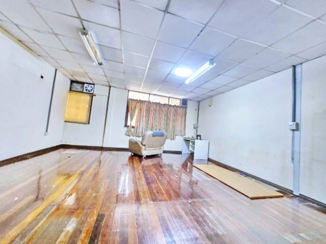 รูป Terminal21 พระราม 3 700ม. ค่าเช่าเฉลี่ยต่ำกว่า 90 บาทต่อตร.ม. สาธุประดิษฐ์ 12-20 ให้เช่า โกดัง 551 ตร.ม. ทำเลนราธิวาส20-24 สาธุ จันทน์ - รูปที่ 5/8