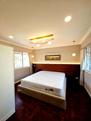 Houses for rent Phanfa Bridge Pier : LTHC14019 – House for Rent | On Nut | 400 sqm | 4 Beds 3 Baths | Near BTS On Nut | 120K/Month | บ้านให้เช่า อ่อนนุช