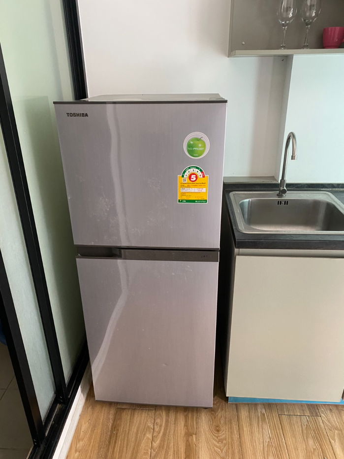 picture Ready to move in. Pool view, with washing machine. 6500 - 3/9