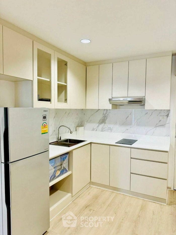 รูป คอนโด 1-ห้องนอน ที่ เดอะวอเตอร์ฟอร์ด ไดมอน ทาวเวอร์ สุขุมวิท ใกล้ BTS พร้อมพงษ์ (ID 2501514) - รูปที่ 4/14