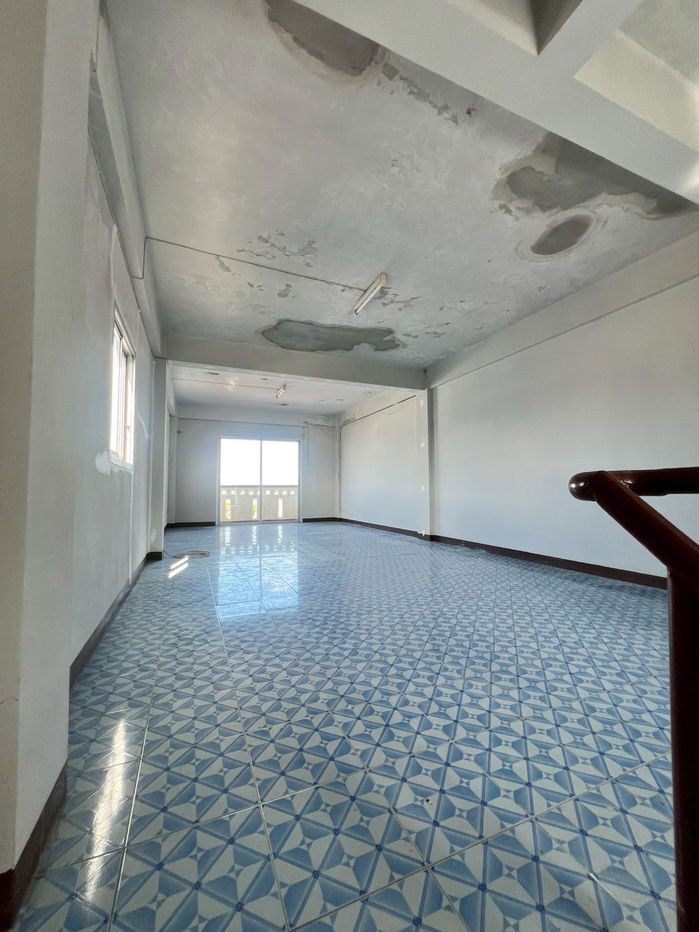 รูป ขาย อาคารพาณิชย์ 4 ชั้น 2 คูหา พร้อมชั้นลอย ทำเลธุรกิจ คลองสี่ รังสิต - รูปที่ 13/13