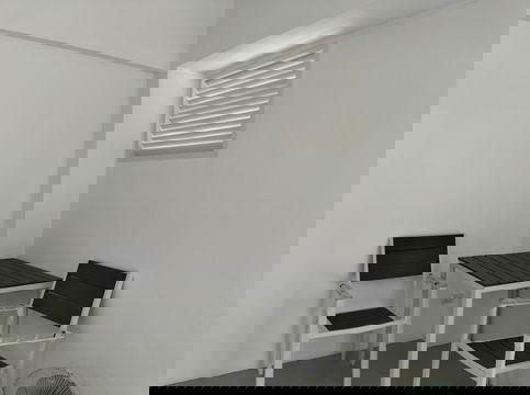 ขายคอนโด Twin Tower ตกแต่งสวยพร้อมอยู่ เฟอร์นิเจอร์ใหม่แกะกล่อง ขนาด 30 ตร.ม. | ราคา 700,000 บาท