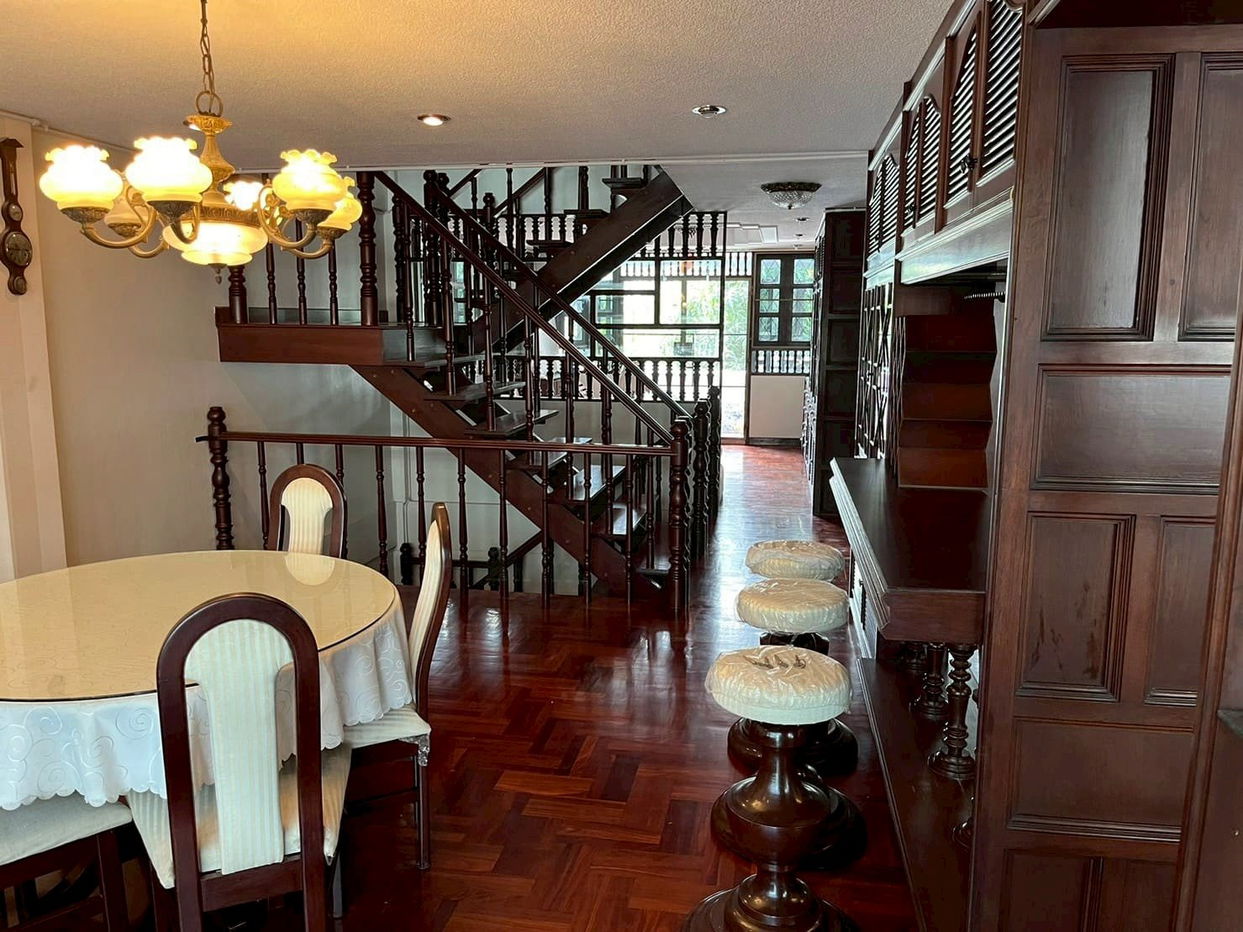 รูป LTH13748 – House for Rent | Sathorn Area | 400 sqm | 5 Beds 5 Baths | Near MRT Sathorn | 89K/Month | บ้านให้เช่า สาทร - รูปที่ 7/10