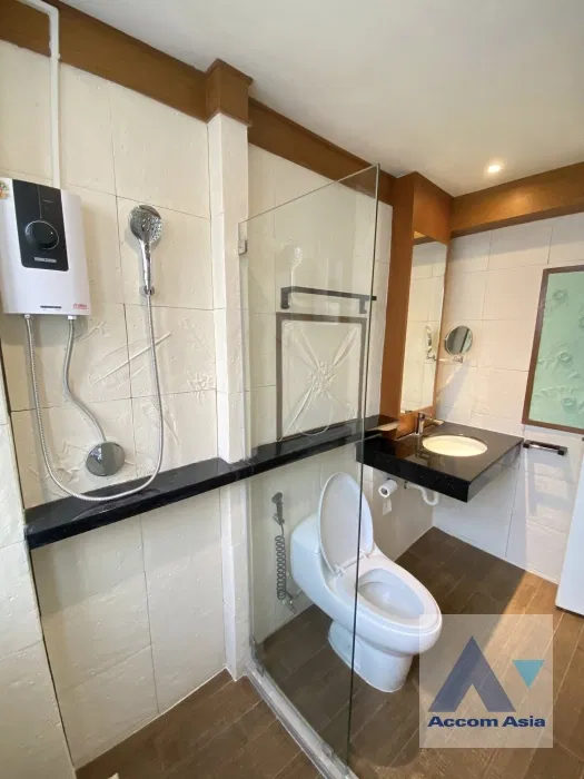 picture 🔼🔽 AccomA 📩 Home Office 3 BR Townhouse in Wang Mai (AA45215) - 5/8