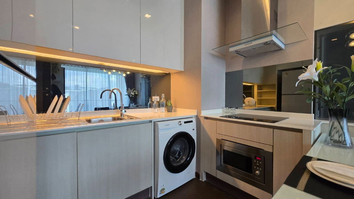 picture 🏢📍 Q Asoke | 🚇 Near MRT Phetchaburi | 💰 Rent: 48,000 THB/month | Property Code: RS4371 - 5/17