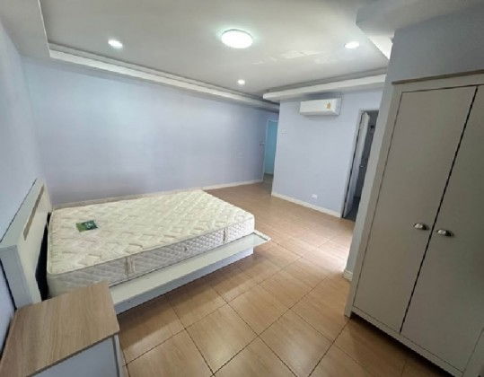 รูป ให้เช่าHome Office 4 ชั้น หมู่บ้านสินธานี รัชดา ลาดพร้าว ซอยลาดพร้าว 80 / ไม่มีเฟอร์นิเจอร์ / อยู่อาศัย หรือ เป็นสำนักงาน จดบริษัทได้ - รูปที่ 10/15