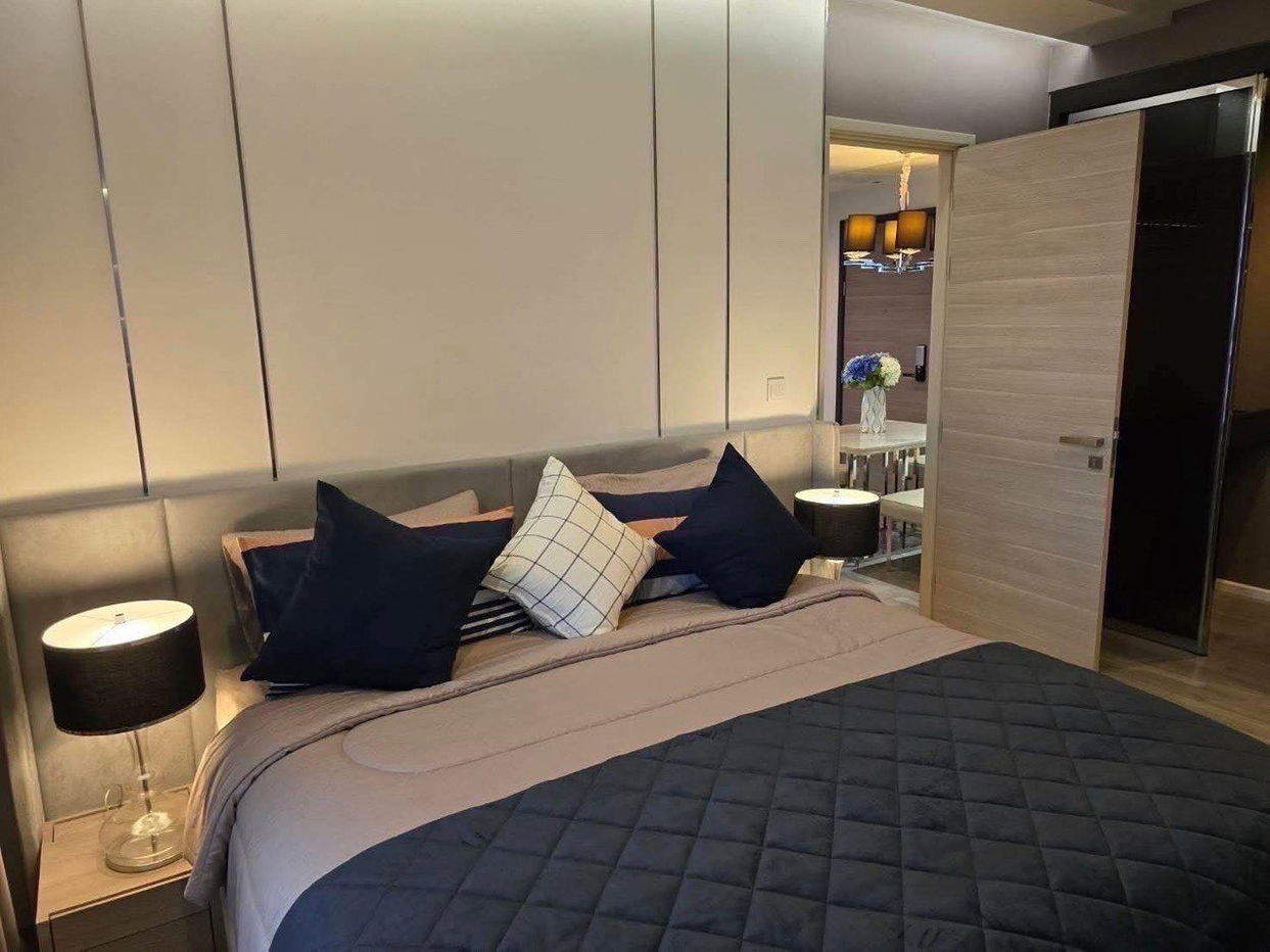 รูป LTHC13790 – Condo for Sale | Rhythm Sathorn | 64.81 sqm | 2 Beds 2 Baths | Near BTS Saphan Taksin | 12 MB | คอนโดขาย ริธึ่ม สาทร - รูปที่ 2/9