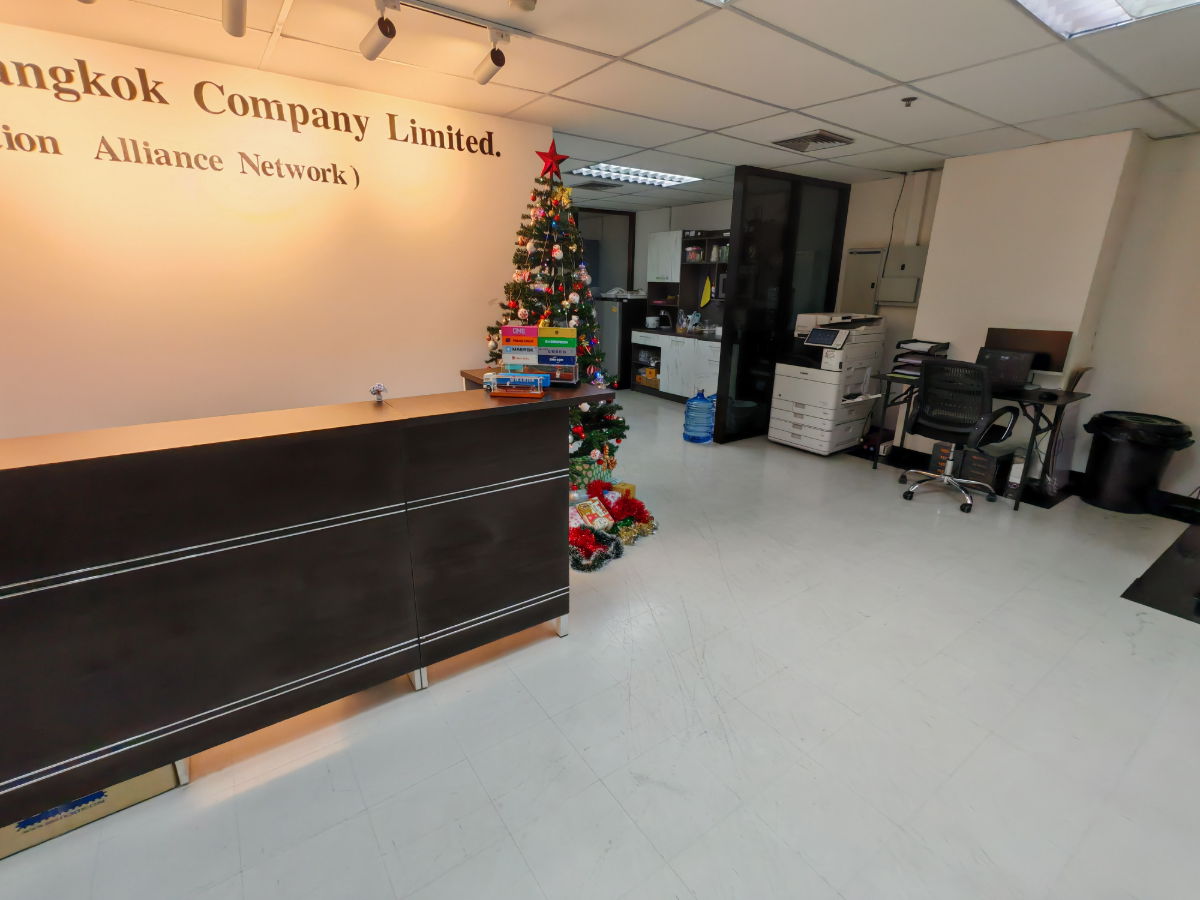 รูป รถไฟฟ้า พญาไท อยู่หน้าตึก Phayathai Plaza (พญาไท พลาซ่า) ขนาด 128 ตรม - รูปที่ 1/6