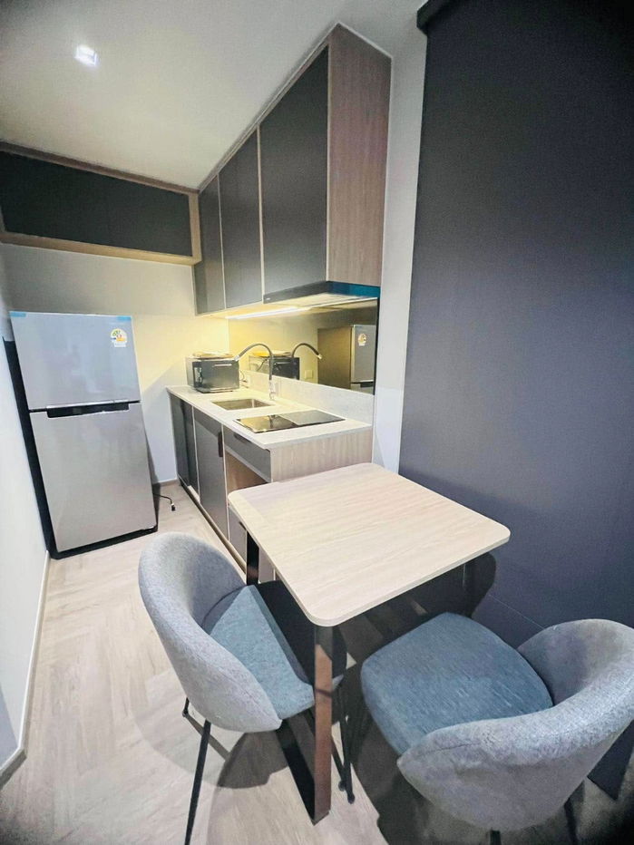 รูป Chapter Chula Samyan【𝐑𝐄𝐍𝐓】🔥ห้องสว่างใส สไตล์ Urban Cozy อยู่สบายทุกวัน 🔥 ติดต่อไลน์ไอดี: @hacondo - รูปที่ 9/9