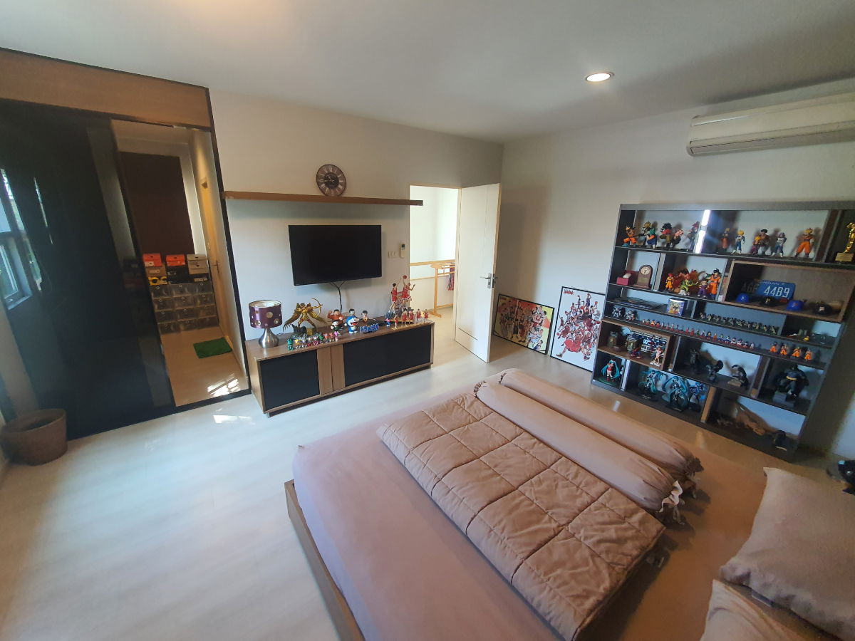 รูป ขายบ้านเดี่ยวหลังมุม ม.วิลลาจจิโอ ปิ่นเกล้า-ศาลายา จาก Land & Houses  บ้านสวย สไตล์ Urban Cottage, สวนรอบบ้านร่มรื่น, ใกล้มหาวิทยาลัยมหิดล เพียง 3 กม.  - รูปที่ 28/48