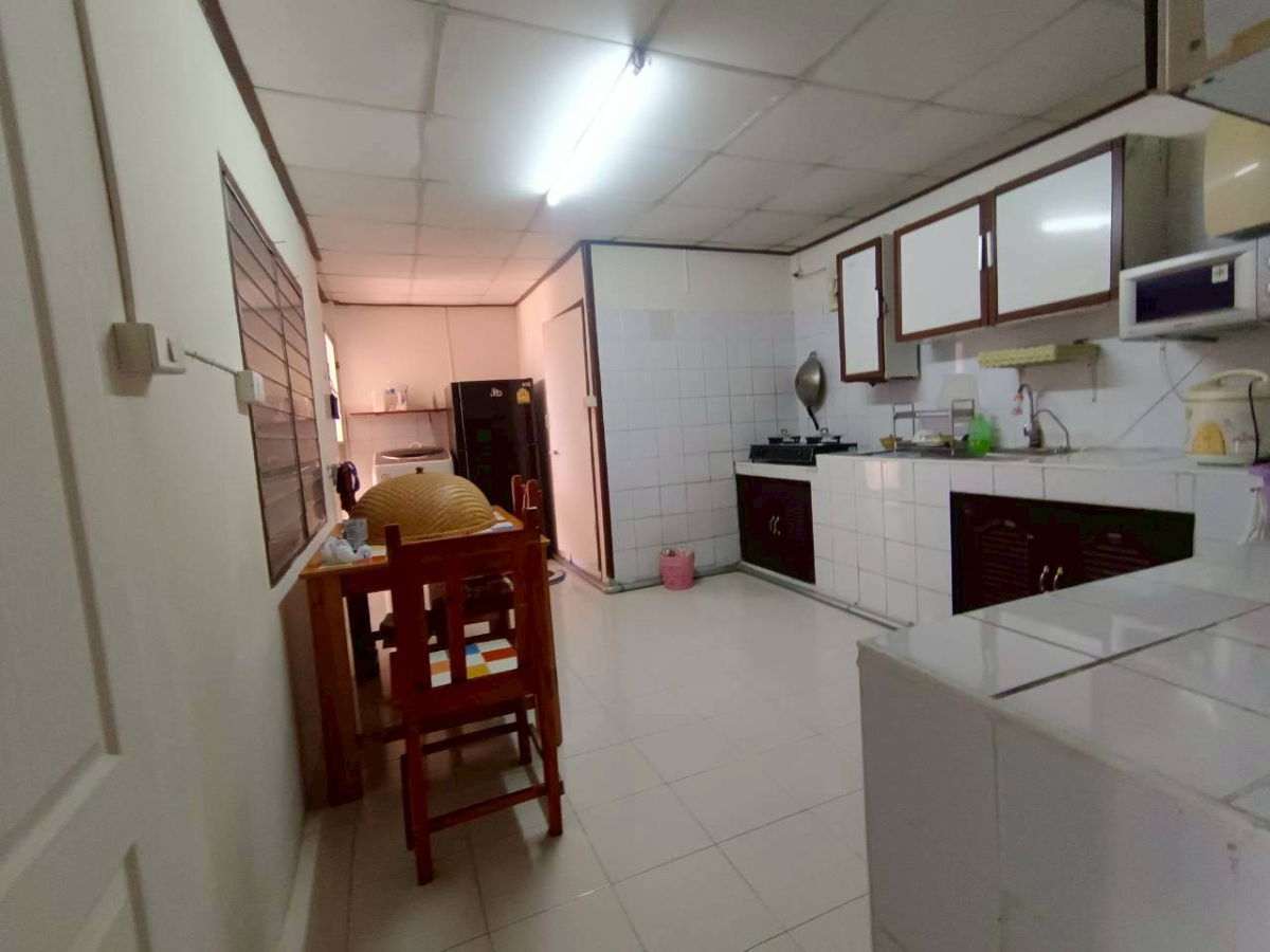 รูป 🏡 บ้านเดี่ยว 1 ชั้น ทำเลสะพานสูง ราคาแค่ 2.8 ล้าน!   ใกล้รถไฟฟ้า 2 สาย | ที่จอดรถ 3 คัน | พร้อมอยู่ทันที 🔥  List No.94711 - รูปที่ 6/10