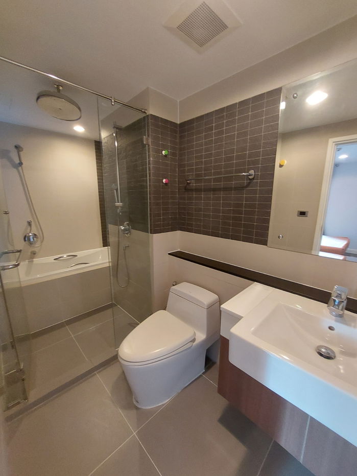 รูป Condo For Rent The Crest Sukhumvit 49 // BTS Thong lo - รูปที่ 5/5
