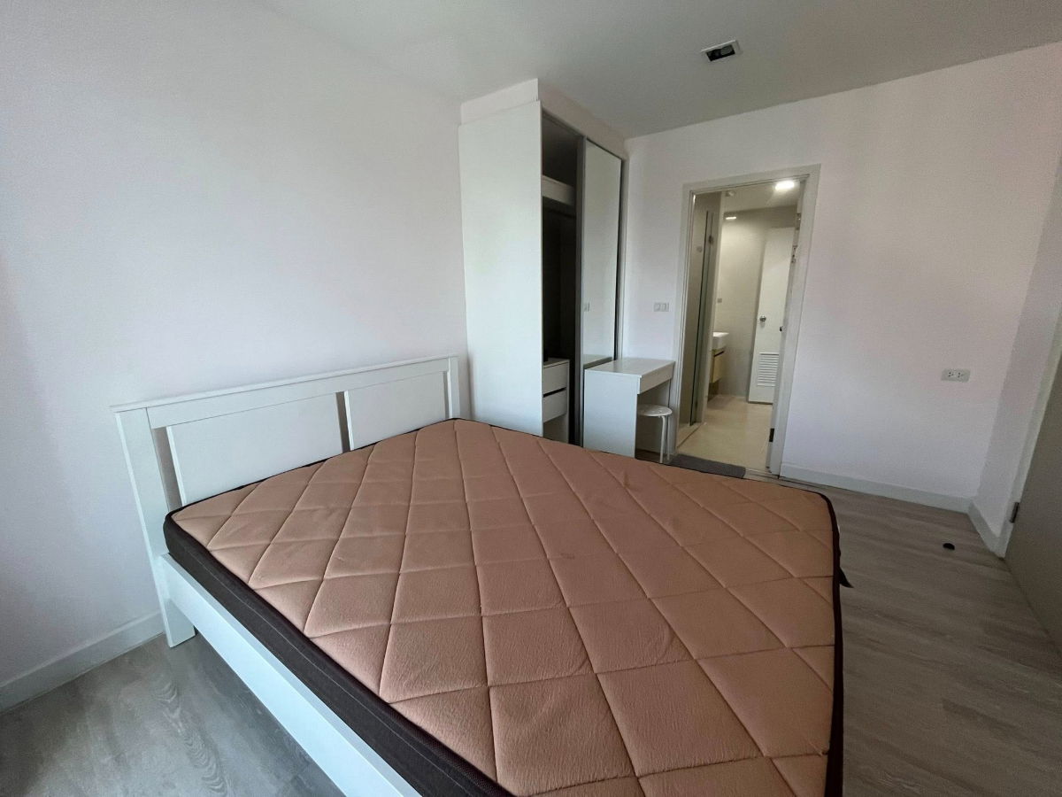 picture @Condorental condo for rent Metro Luxe Kaset - 2/11