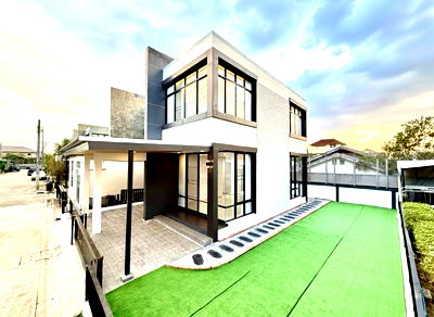 Houses for sale Nong Khaem : ST0028 | For Sale: Detached House, The Season Phetkasem 69 💰 Price 4.19 Million Baht (Transfer fees included)