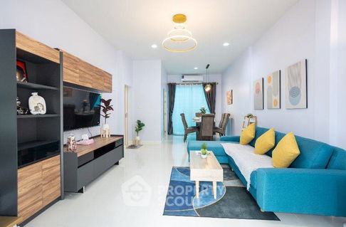 ทาวน์เฮ้าส์ 3-ห้องนอน ใน ลาดพร้าว (ID 2504649)