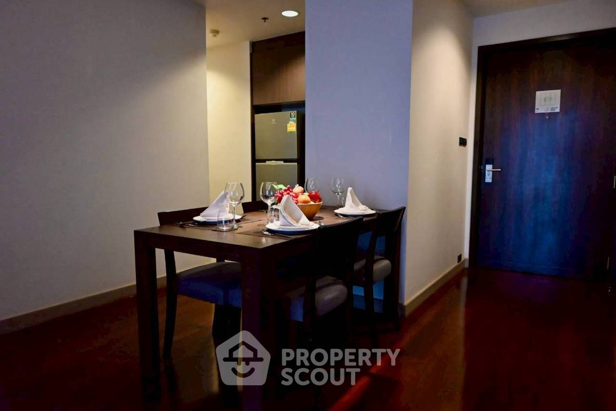 picture 2-BR Condo at PIYA RESIDENCE 28 near BTS Phrom Phong (ID 2479985) - 29/34