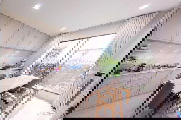 รูป [ให้เช่า] หมู่บ้าน บุราสิริ วัชรพล / 4 ห้องนอน 4 ห้องน้ำ / 60 ตรว. 190 ตรม. **70,000** บ้านเดี่ยวตกแต่งสวยพร้อมเฟอร์นิเจอร์ครบชุด ใกล้ทางด่วนฉลองรัช - รูปที่ 7/10