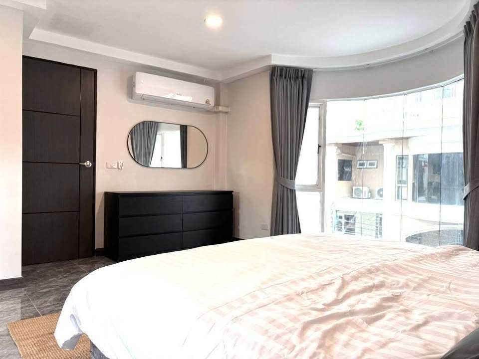 รูป LTHC14030 – Townhome for Rent | Thonglor 25 | 600 sqm | 4 Beds 7 Baths | Near BTS Thonglor | 120K/Month | ทาวน์โฮมให้เช่า ทองหล่อ 25 - รูปที่ 4/10