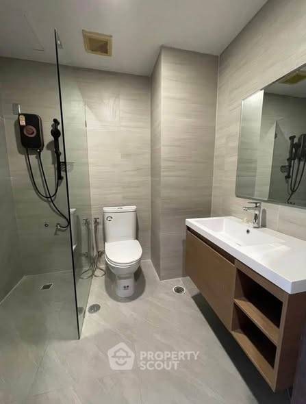 รูป คอนโด 3-ห้องนอน ที่ สาธร การ์เด้นส์ ใกล้ MRT สีลม (ID 2502739) - รูปที่ 4/16