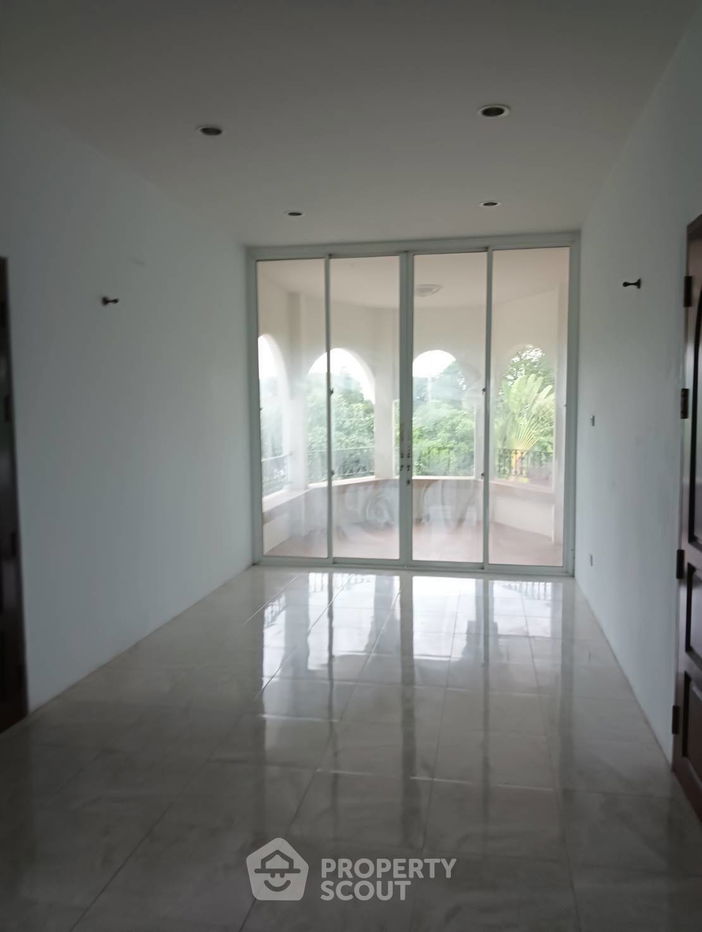 รูป บ้าน 4-ห้องนอน ใน หัวหมาก (ID 2503623) - รูปที่ 6/20