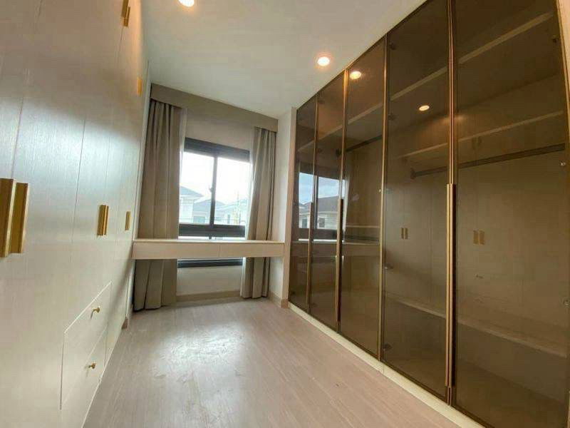 รูป ให้เช่า Supalai Park Ville (ศุภาลัย พาร์ควิลล์) 4 ห้องนอน 3 ห้องน้ำ  - รูปที่ 13/17