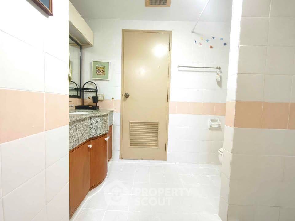 รูป คอนโด 3-ห้องนอน ที่ บ้านจันทร์ คอนโดมิเนียม ใกล้ ทองหล่อ (ID 2503914) - รูปที่ 12/21