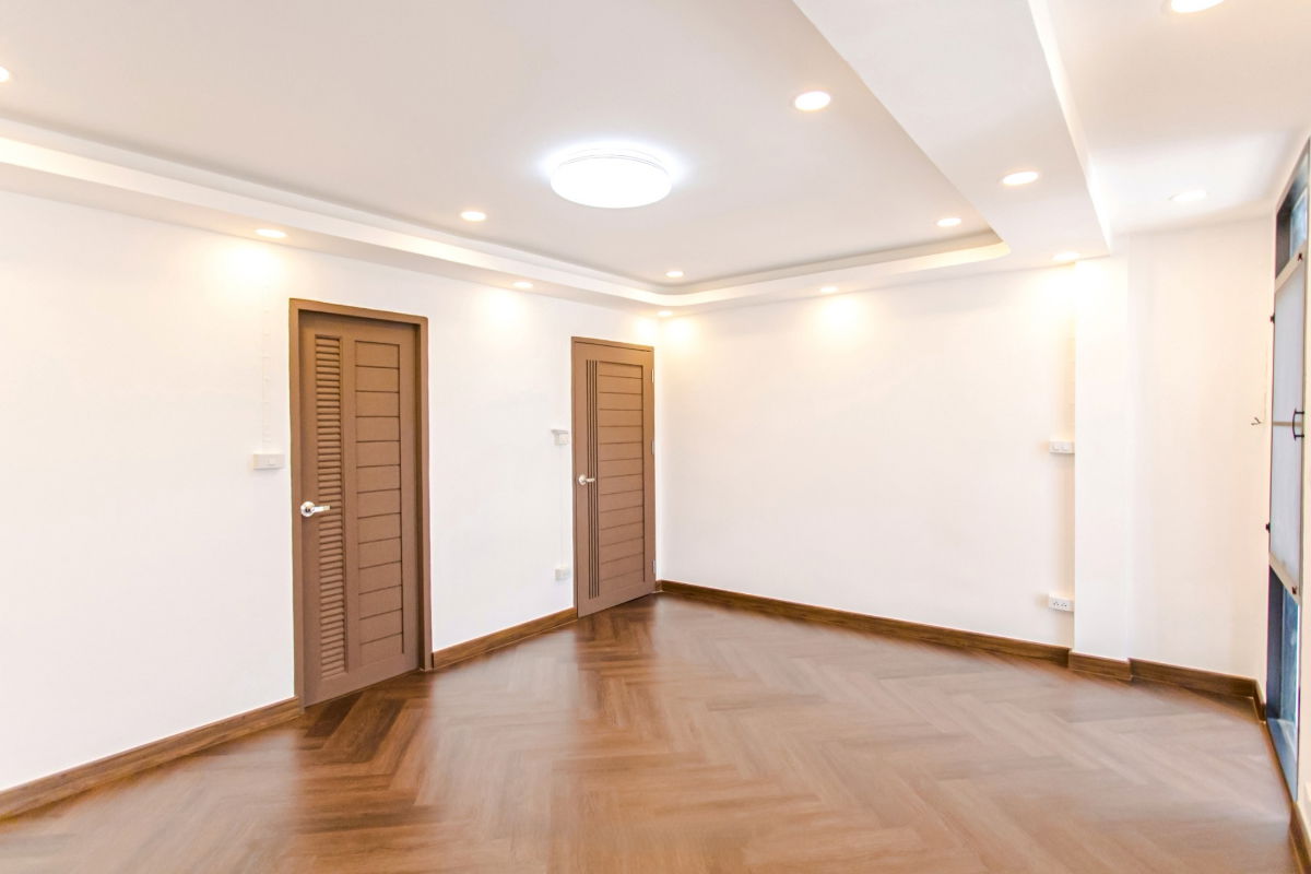 รูป ST0027 | ขาย Townhome 3 ชั้น “SNOW WHITE” ❌ จาก 7.59 ลบ. เหลือเพียง 7.29 ลบ. ✅ ฟรีค่าโอน 🚆 MRT  โชคชัย4 - รูปที่ 23/37