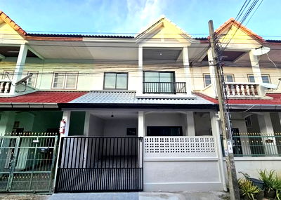 Townhouses for sale Phetkasem 81 : 🏡 𝗛𝗢𝗨𝗦𝗘 𝗙𝗢𝗥 𝗦𝗔𝗟𝗘 | Baan Gaew Villa Phetkasem 48 ⚡️