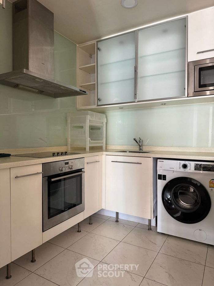 รูป คอนโด 2-ห้องนอน ที่ คอนโด เดอะ ลีเจ้นด์ ศาลาแดง ใกล้ MRT สีลม (ID 1932442) - รูปที่ 2/6