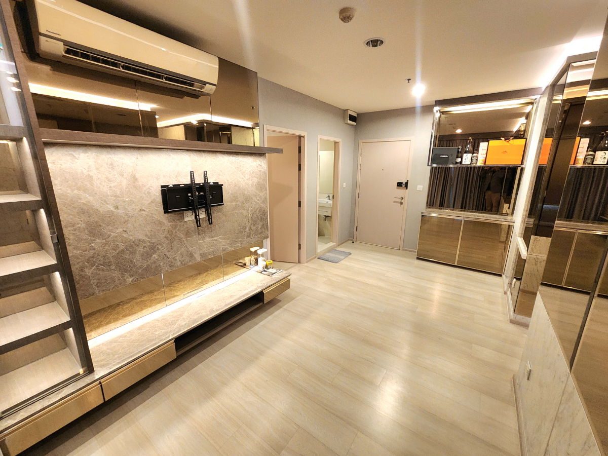 รูป **ห้องว่างครับผม ห้องแต่งสุดหรู แบบ 2 Bed**ให้เช่า **คอนโด ไลฟ์ ปิ่นเกล้า 2ห้องนอน 2ห้องน้ำ ชั้น17 ห้องมุม ทิศเหนือ ไม่ร้อนทั้งปี!! - รูปที่ 38/89