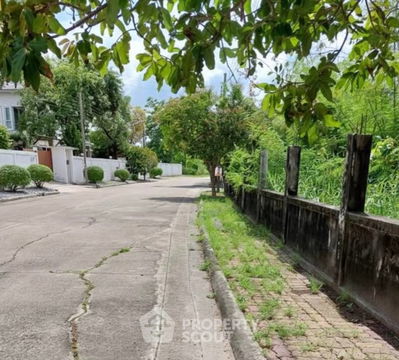 ที่ดินสำหรับปล่อยขาย 696 ตารางเมตร แถว ใน คลองสามประเวศ (ID 2501542)