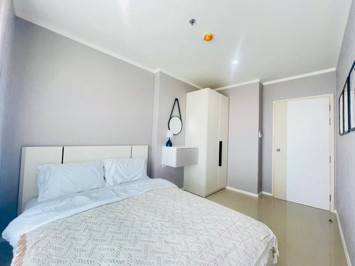 รูป เห็นวิวทะเลปลายๆ 🌕 🌕 🌕 ลุมพินี พาร์คบีช จอมเทียน ชั้น17 1ห้องนอน  30ตรม อาคารB🌕 🌕 🌕วิวถนน - รูปที่ 16/23