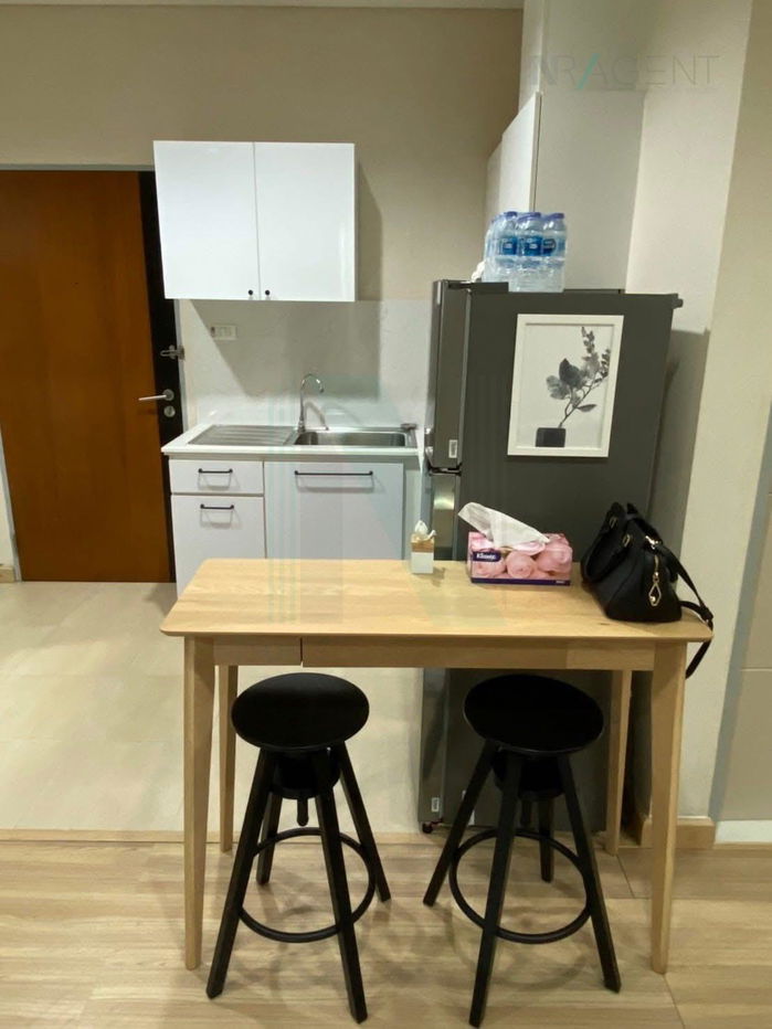 picture For Rent Condo INTRO PHAHOLYOTHIN - PRADIPAT Building 1, Floor 31,Studio, Room size 38 sqm - 5/8