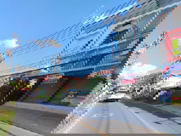 รูป ให้เช่าตึกคู่ 3 ชั้น ทำเลค้าขาย ใกล้นิคมอมตะ ชลบุรี ราคาเพียง 36,000 บาท/เดือน - รูปที่ 5/5