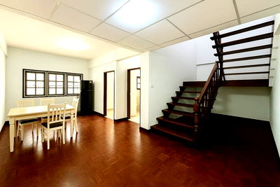 Townhouses for rent Golden Place Rama 9 : 🏡 For Rent: Ram Townhouse (next to Ramkhamhaeng University) | 🚆 Airport Rail Link Hua Mak | 💰 1-year contract: 30,000 THB📌 Property Code: RS4381