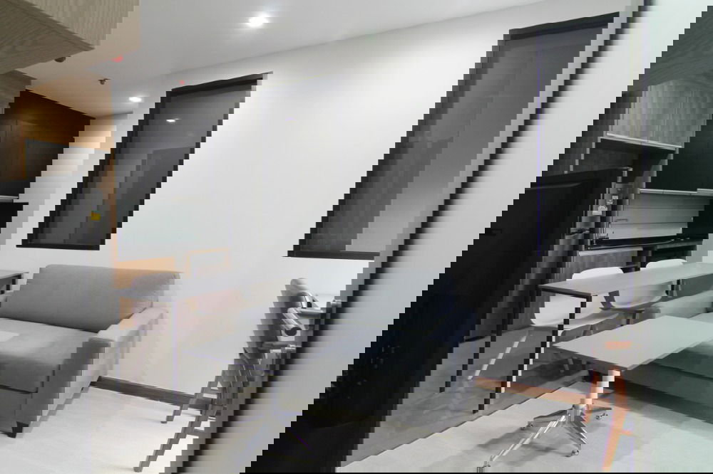 รูป Wish Signature Midtown Siam 1【𝐒𝐄𝐋𝐋 & 𝐑𝐄𝐍𝐓】🔥ห้องสไตล์โมเดิร์น ตกแต่งสวย เรียบหรู เฟอร์นิเจอร์ครบ ส่วนกลางจัดเต็ม 🔥 ติดต่อไลน์ไอดี: @hacondo - รูปที่ 7/10