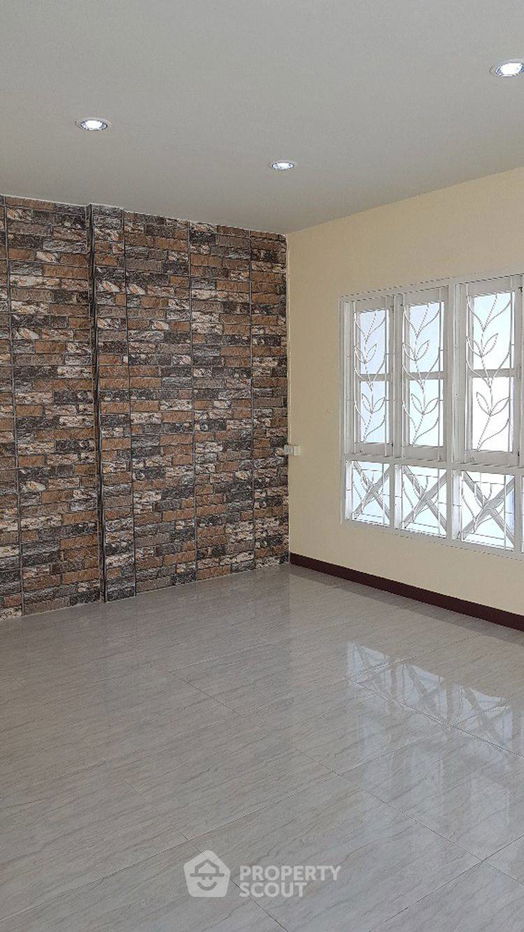 รูป บ้าน 5-ห้องนอน ใน พิมลราช (ID 2492061) - รูปที่ 12/13