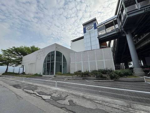 ให้เช่าที่ดินพร้อมสำนักงาน ติดถนนใหญ่ ซอยจรัญสนิทวงศ์ 74/1 ติดรถไฟฟ้าสถานีบางพลัด