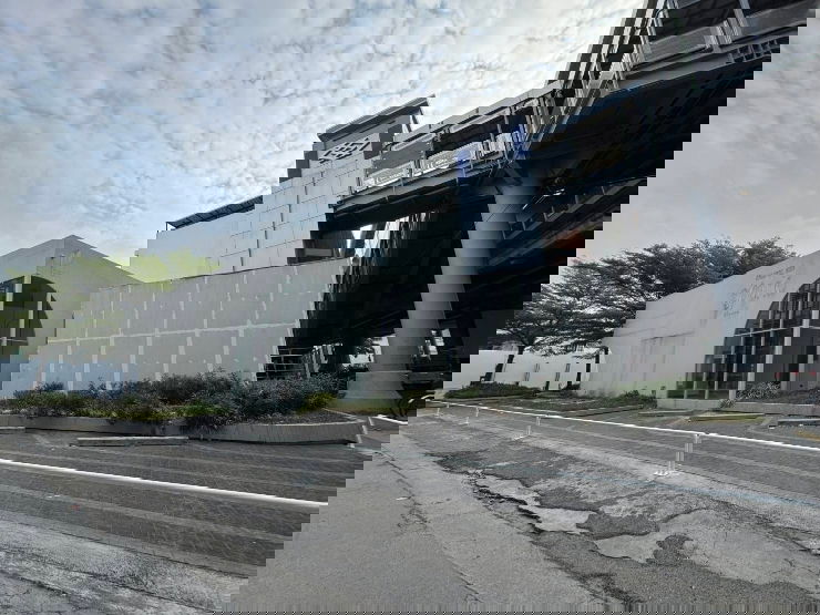 picture FOR RENT  OFFICE PROPERTY  250000 BAHT per MONTH - 1/10