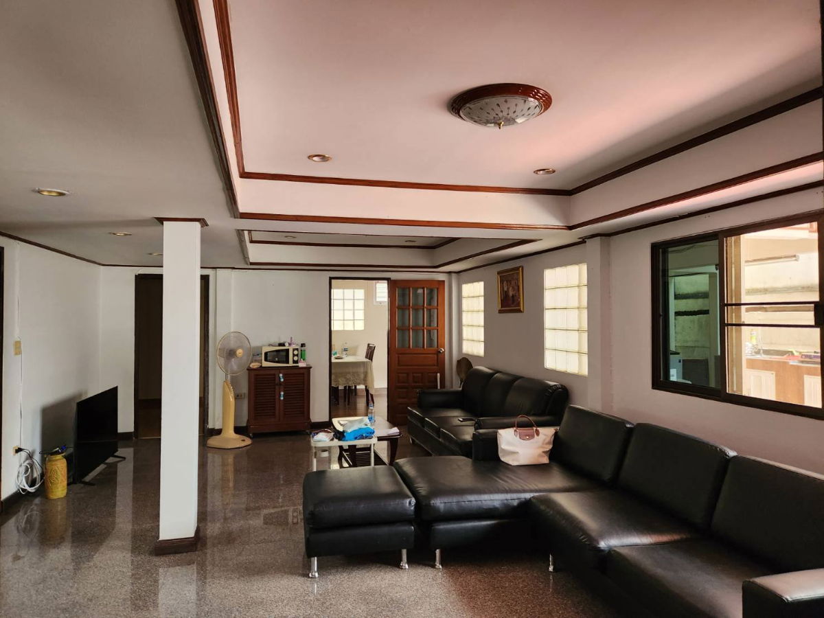 รูป เช่า ให้เช่า ปล่อยเช่า บ้านเดี่ยว ห้วยขวาง เหม่งจ๋าย หมู่บ้านรัชดานิเวศน์ ราคาถูก สนใจ Line: @951qfbfi - รูปที่ 4/13